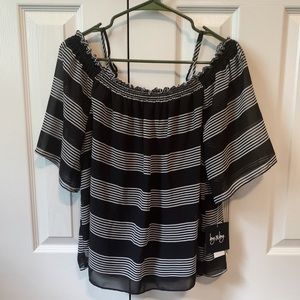 NWT By&By Off Shoulder Blouse | S